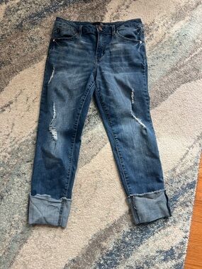 1822 Denim Cropped Cuff Distressed Jeans